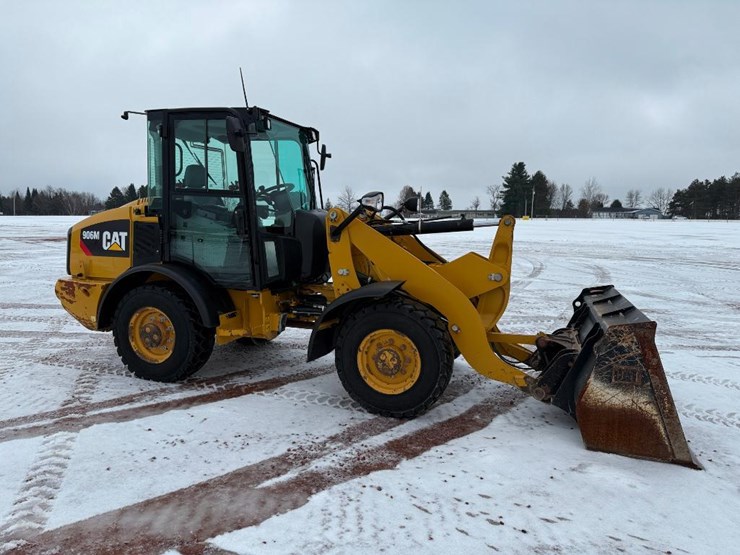 caterpillar-906m-image-3