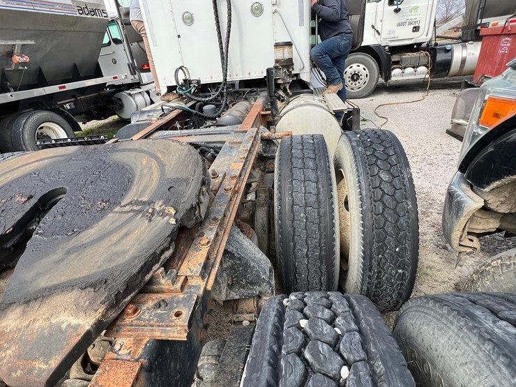 kenworth-t6-image-13