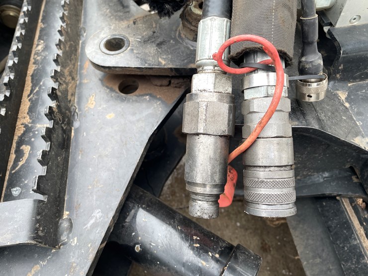 #4911-•-virnig-skid-steer-mount-72"-harley-rake-image-11