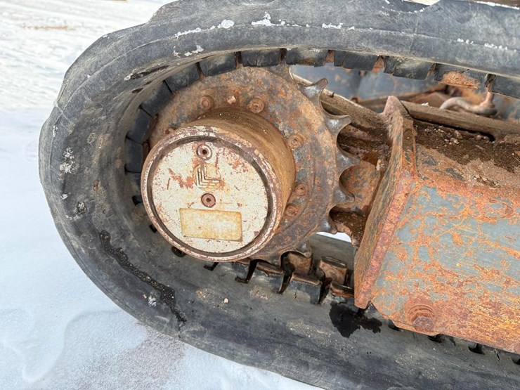 new-holland-e27sr-image-18