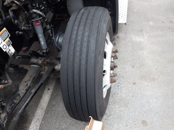 2022-kenworth-t680-image-20