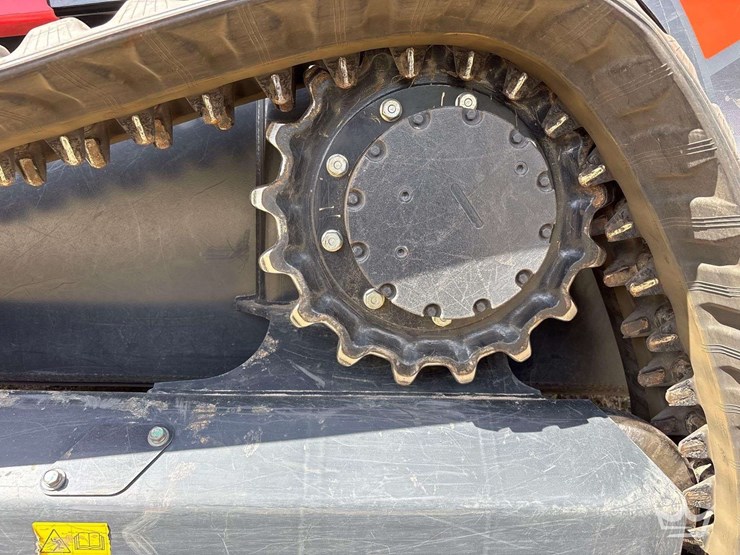 2024-kubota-svl97-2-image-32