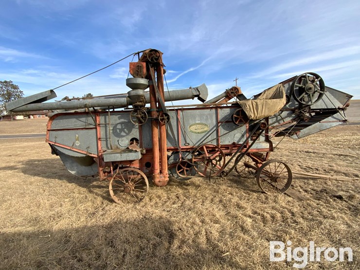 case-threshing-machine-image-4