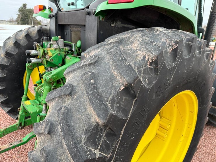 john-deere-6400-image-8