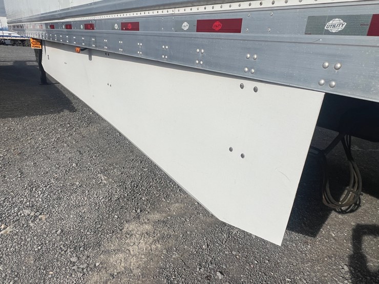 2021-utility-van-image-6