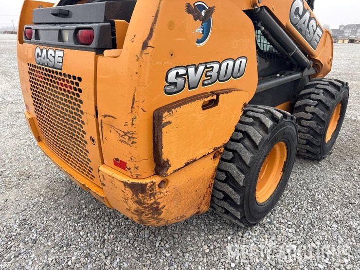 2012-case-sv300-image-22