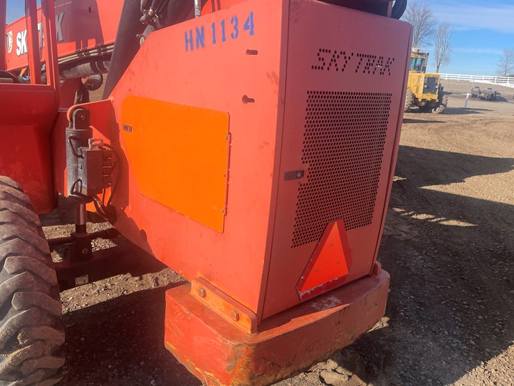 2005-sky-trak-8042-image-21