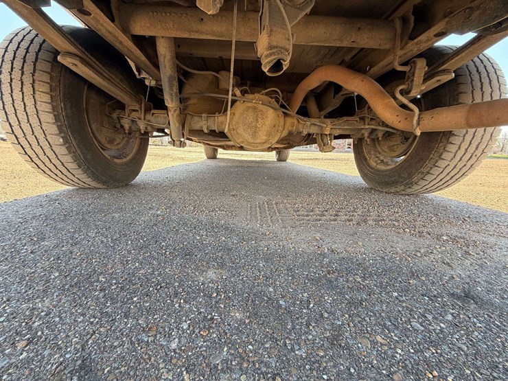 1999-chevrolet-1500-image-8