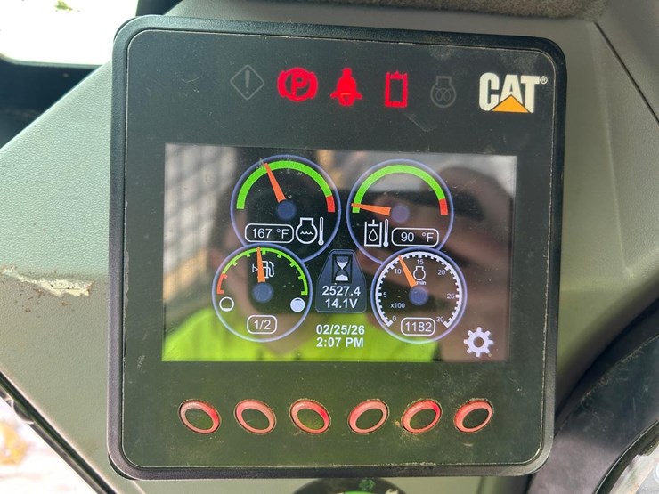 2017-caterpillar-259d-image-20