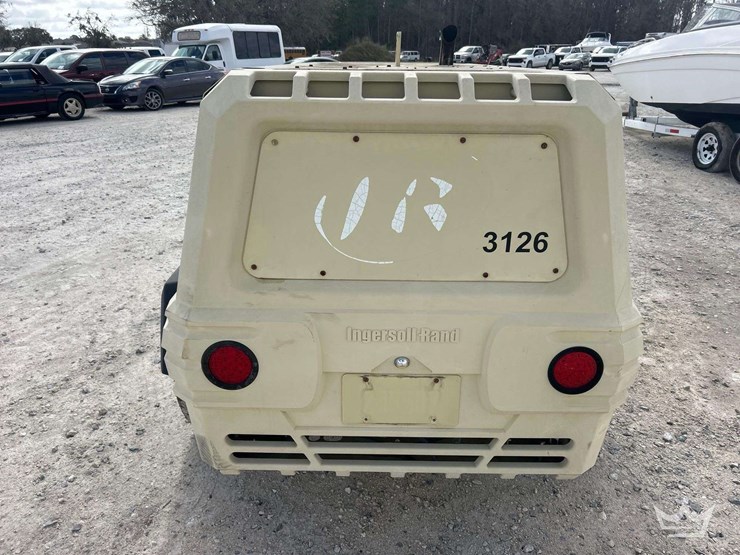 2005-ingersoll-rand-185-image-12