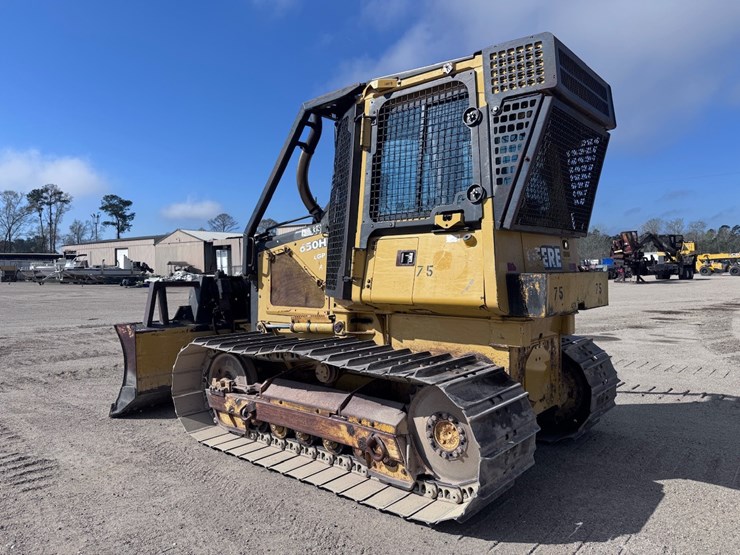 2002-deere-650h-lgp-image-2