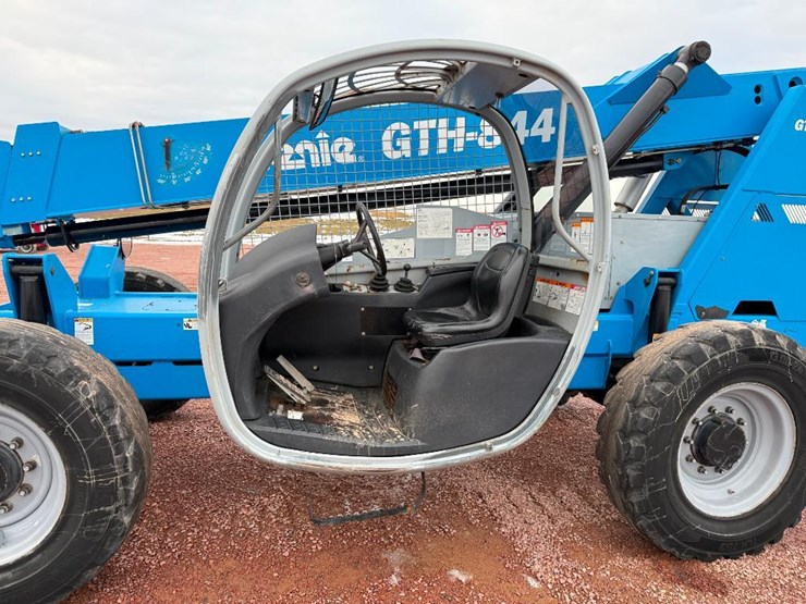 2006-deere-tires-image-12