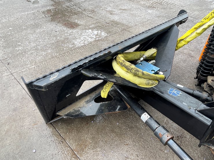 #4901-•-2020-kage-snow-cage-6'-skid-steer-mount-snow-pusher-and-angle-blade-image-10