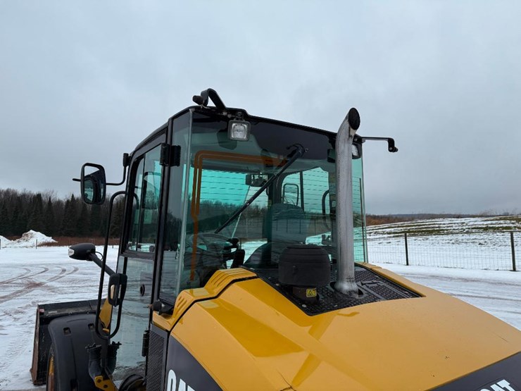 caterpillar-906m-image-18