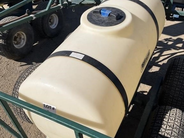 pbm-100g-poly-tank-pull-strip-sprayer,-20'-image-7
