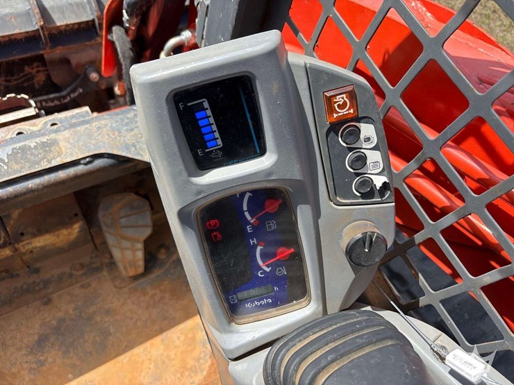 2022-kubota-svl97-2-image-20