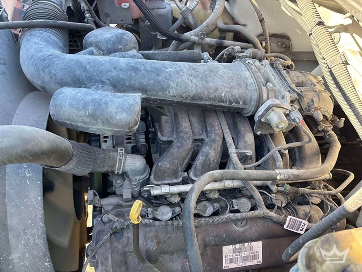 2016-ford-f650-image-17