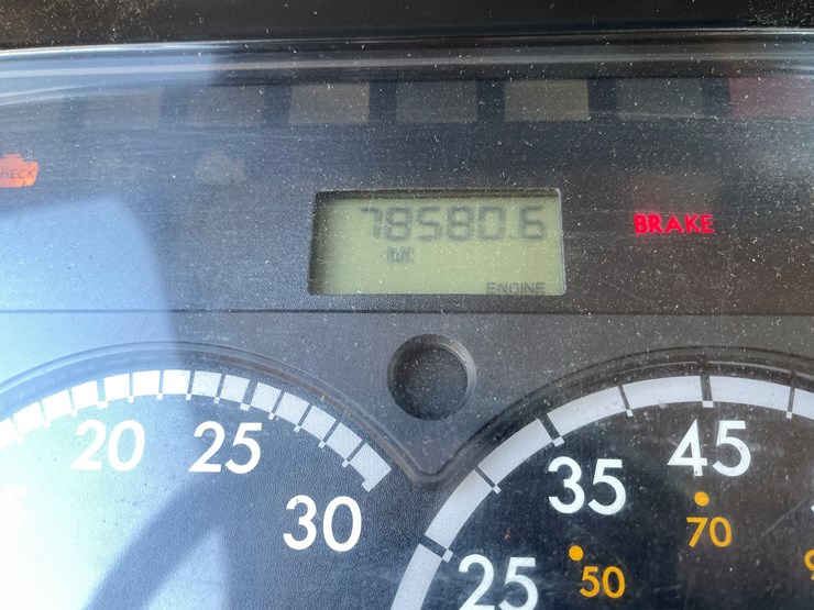 #1465-•-2013-freightliner-asphalt-truck-(has-mn-title)-image-67