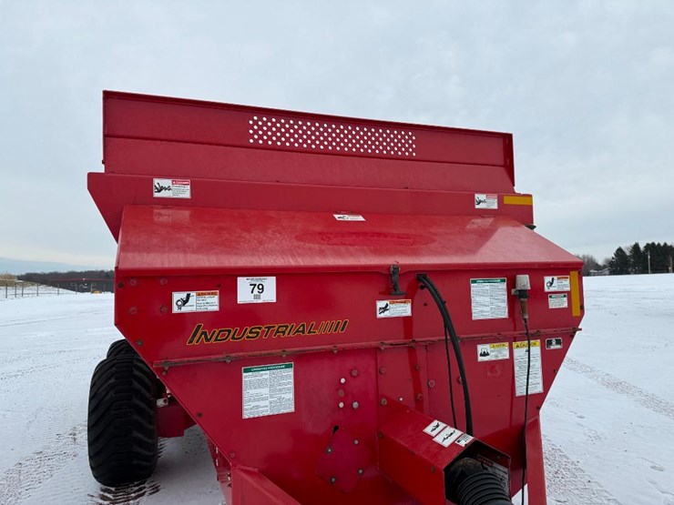 #79-•-lot-79-image-17