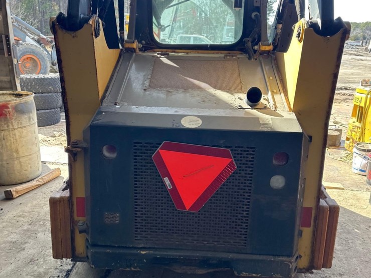 2017-john-deere-318-image-6