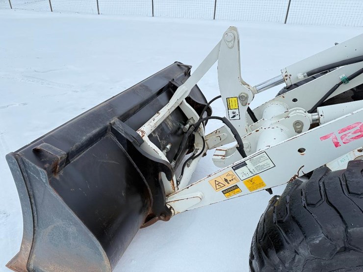 2013-takeuchi-tw50-image-38