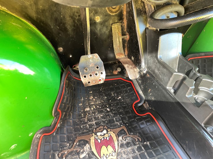 2009-john-deere-gator-image-70