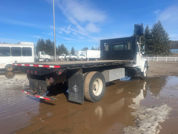 2001-international-2001-image-3