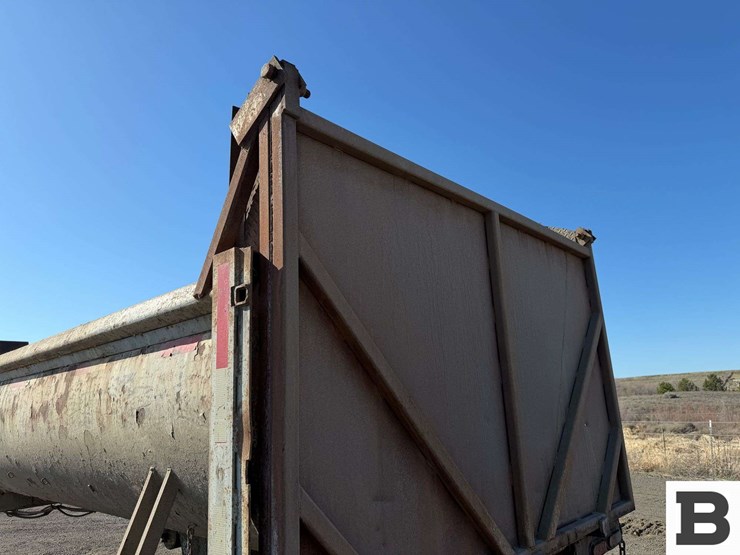 1971-williamsen-end-dump-trailer-image-28