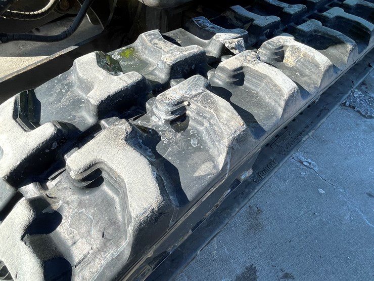 2022-bobcat-e20-image-19