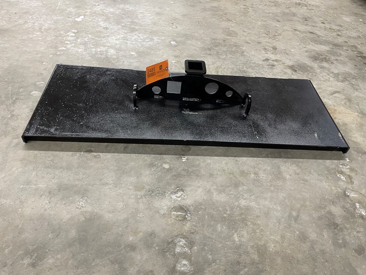 #2485-•-skid-steer-receiver-hitch-plate-with-half-moon-chain-hook-image-6