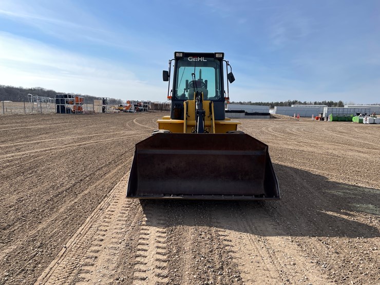 #1012-•-gehl-721-front-end-loader-image-8