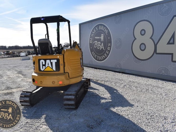 2015-caterpillar-303e-cr-image-9