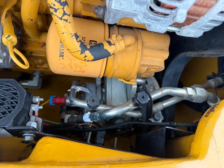 caterpillar-906m-image-49