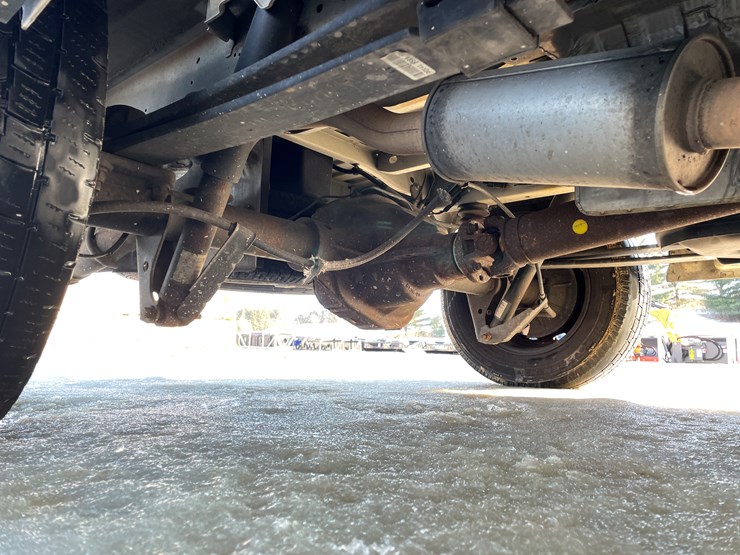 2019-ford-transit-image-104