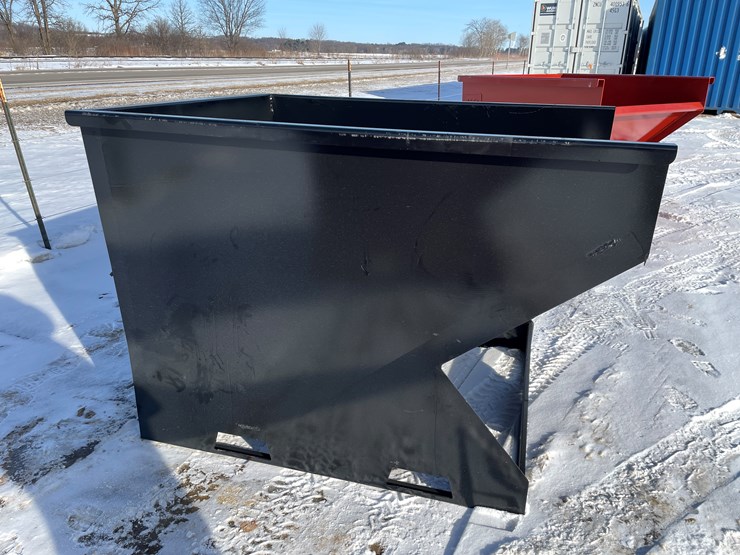 #2487-•-new-kc-trash-hopper-with-fork-pockets-image-4