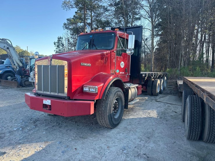 2019-kenworth-t800-image-2