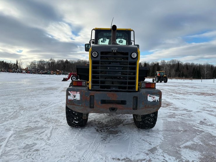 komatsu-wa320-7-image-5