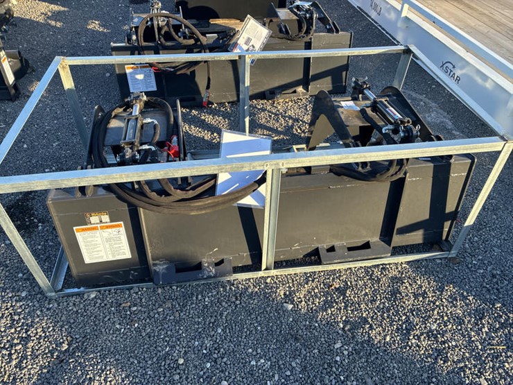 #115377-•-skidsteer-mt-grapple-bkt-72"-image-7