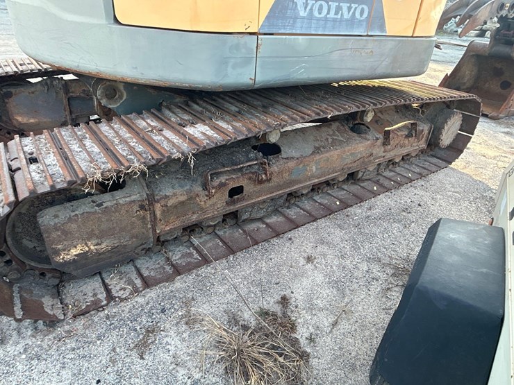 2016-volvo-ecr235el-image-18