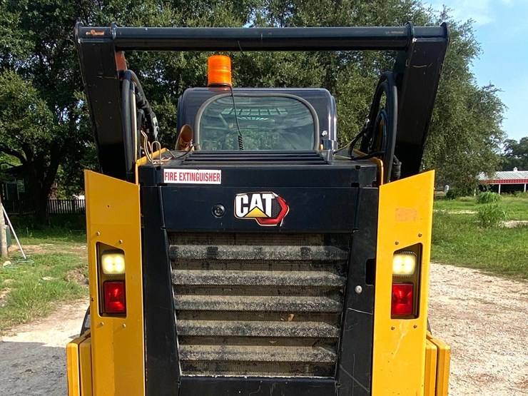 2023-caterpillar-249d3-image-10