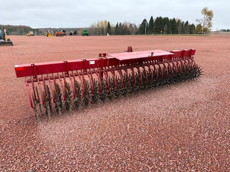 #14-•-lot-14-image-4