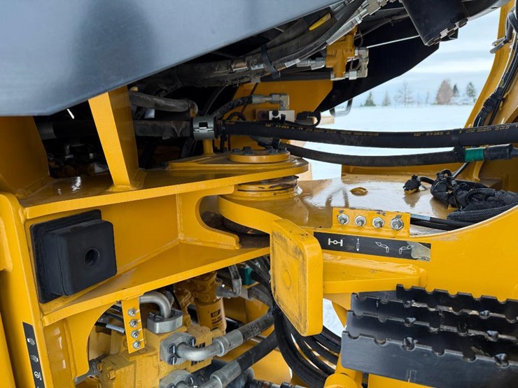 caterpillar-926m-image-46