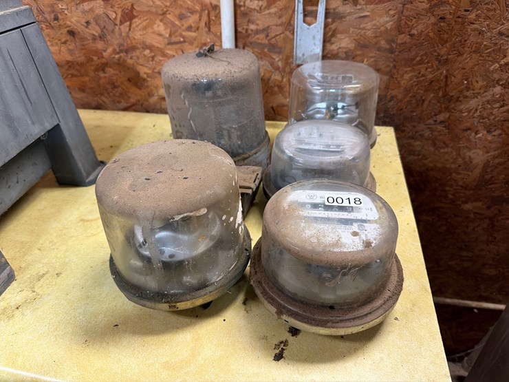 #18-•-lotof-watthour-meters-image-1