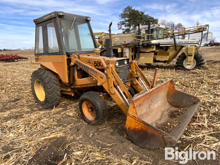 1975-case-580b-image-3