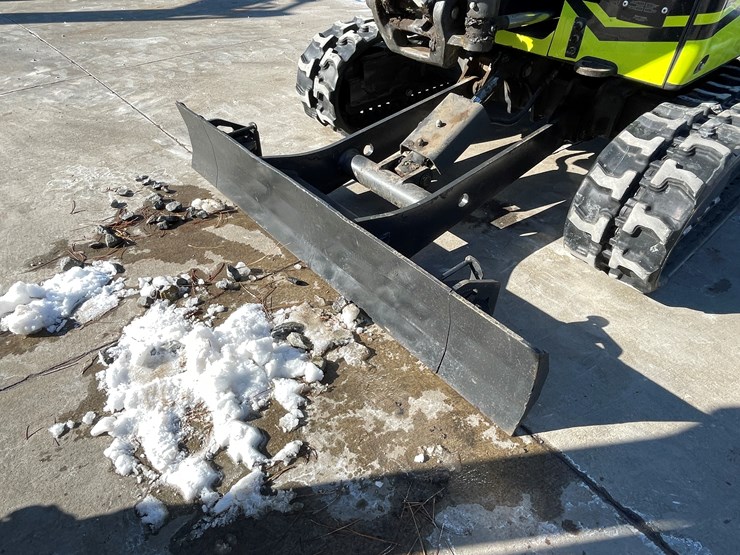 2022-bobcat-e20-image-13