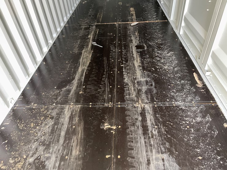 #400-•-40'-high-cube-multi-door-shipping-container-image-17