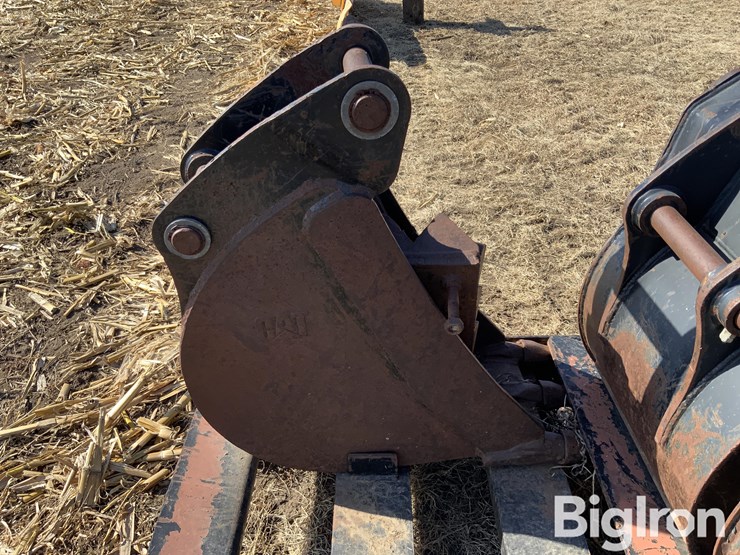 caterpillar-buckets-image-13