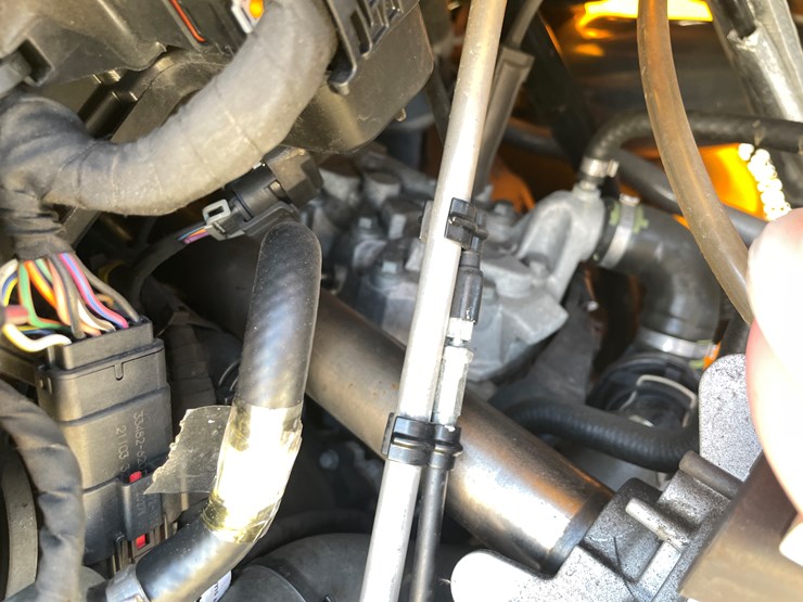 #203-•-2022-ski-doo-renegade-sport-600-efi-snowmobile-(sells-with-bill-of-sale-only)-image-49