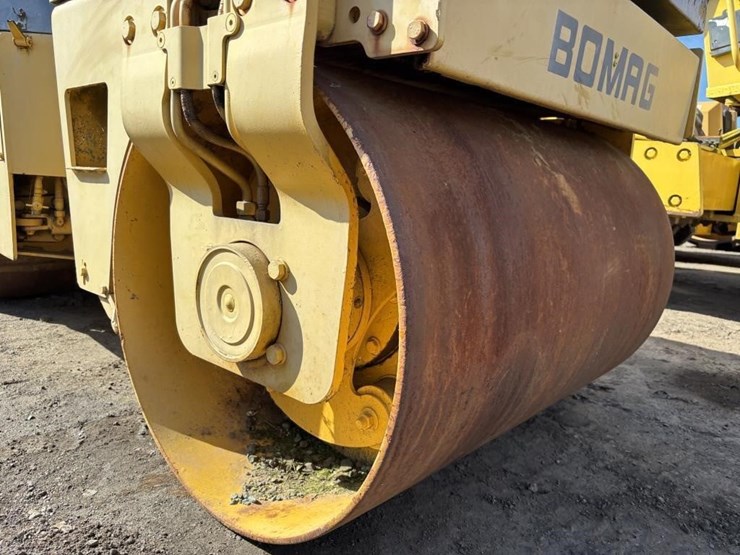 bomag-bw100ad-3-image-11