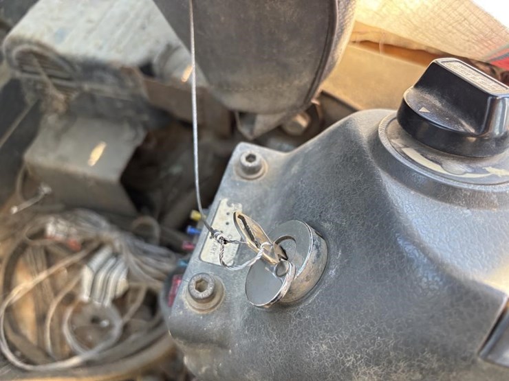 komatsu-pc60-7-image-31